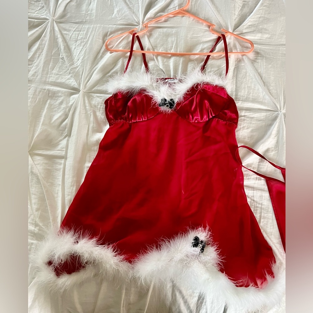 Christmas night wear. New without tags. Never even tried on.